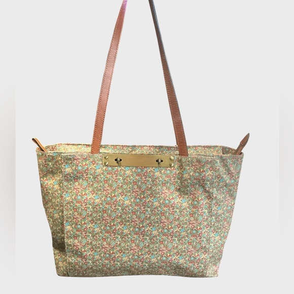 Patricia Nash Silvi Tote Coral Bouquet Floral Leather Trim Travel Work - Picture 3 of 16